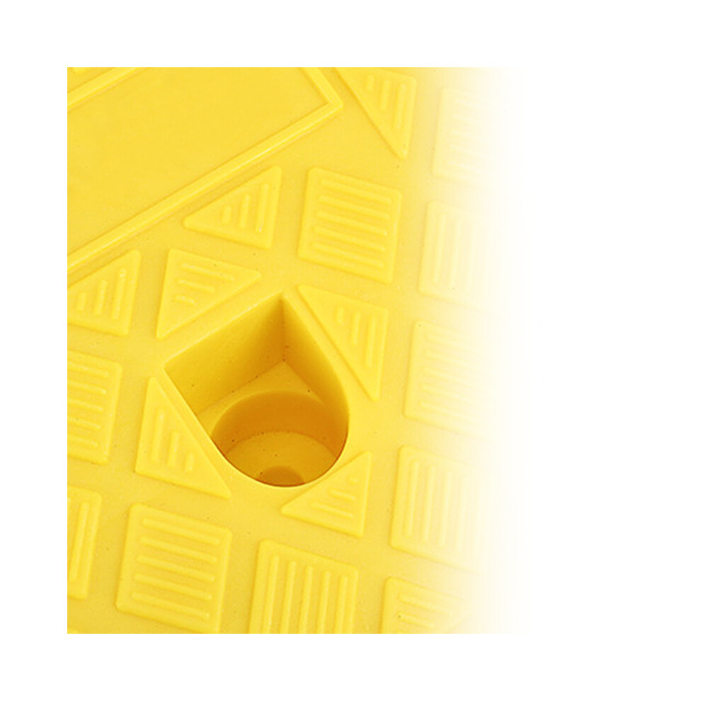 Yellow 13Cm Threshold Ramp For Vehicles And Wheelchairs Anti Slip Surface