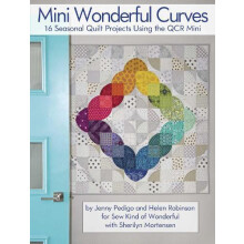 Mini Wonderful Curves by Helen Robinson Paperback Book