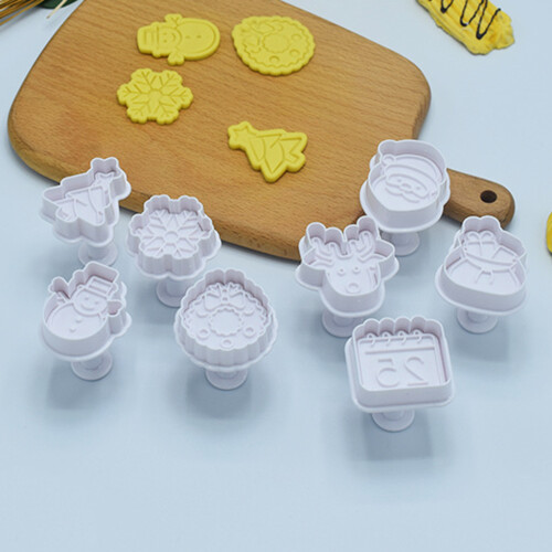 4 Pieces DIY Christmas Style Cookie Cutters Plastic 3D-Type A 2