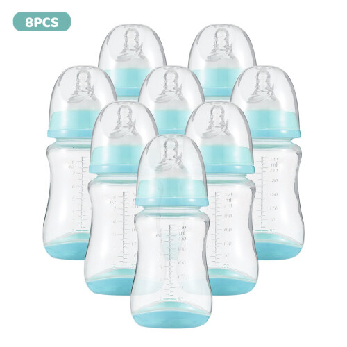 Babyflaschen mit Silikonsauger und