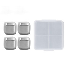 4 st. roestvrijstalen whiskey stones
