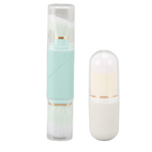 Double-ended telescopic powder/blush travel brush