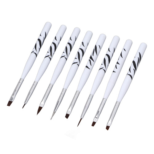 8x professionele nagelkwasten 1