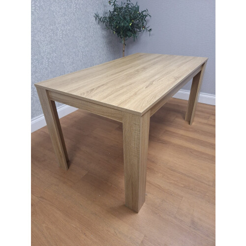 Wooden Rectangle Oak Dining Table (140x80x75cm)