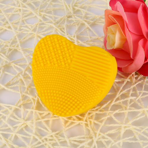 Makeup Brush Cleaner Silica Heart Yellow 2