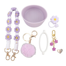 (Purple) Becher-Zubehörset: Strohhalm, Deckel, Schlüsselbund mit Plüschkugel