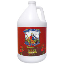 Neptune's oogsttomaat- en groentemeststof 2-4-2 1 gallon
