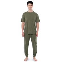 Fruit of the Loom Heren 360 Stretch Crewneck Top en Jogger Pant Pyjama Set, Dusty Olive