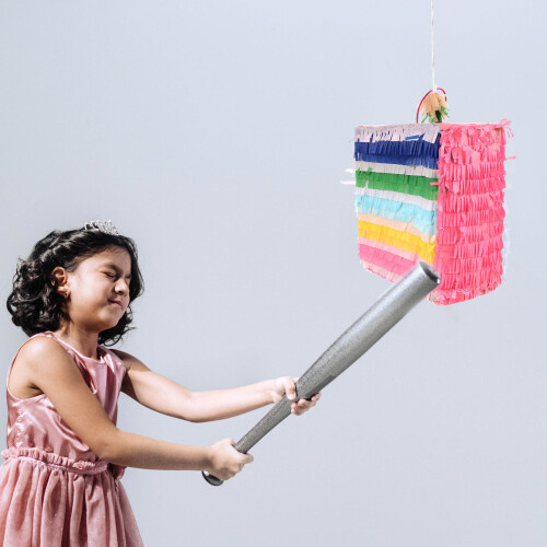 Födelsedags Piñata Tårtformad Hängande Festaccessoar 2