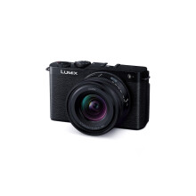 Panasonic Lumix DC-S9N (18-40mm F/4.5-6.3) (Black, DC-S9N-K)