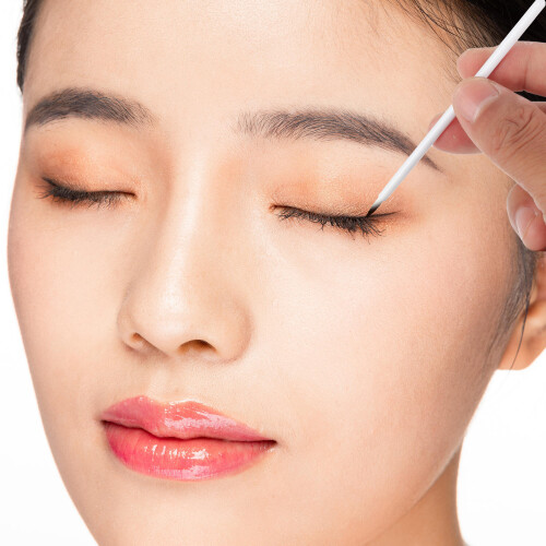 100Pcs Engångs Ögonlinje Pensel Applikator Makeup Verktyg 2