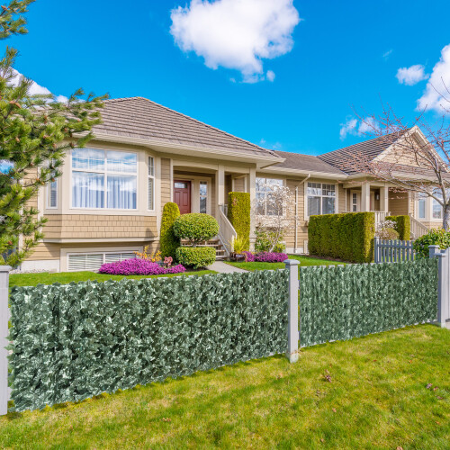 Outsunny Outsunny Artificial Leaf Hedge Privacy Screen Roll Garden Fence Panel 1m x 2.4m