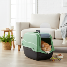 Extra Large Enclosed Cat Litter Tray & Scoop