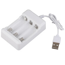 Tragbarer 5V-3-Slot-USB-Ladegerät für AA/AAA-Batterien