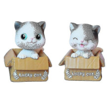2 Pieces Car Figurine Cat Head Moving Head Resin Doll Car Decoration, Auto Interior Ornament Gift To