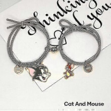 (Cat And Mouse) 1 Pair Of Heart Shaped Magnetic Couple Bracelets