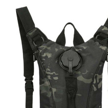 Wear Resistant Oxford Hydration Pack Backpack Water Bladder Adjustable 20L Black Camouflage