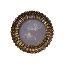 Antique Resins Photo Frame Stand With Intricate-4 inches