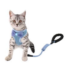 Bowknot Vest Type Pet Harness Regolabile per Gatto (Blu, 2,5-10 Kg)