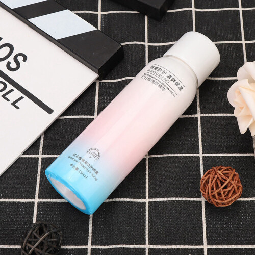 150ml Red Pomegranate Waterproof Sunscreen Spray 2