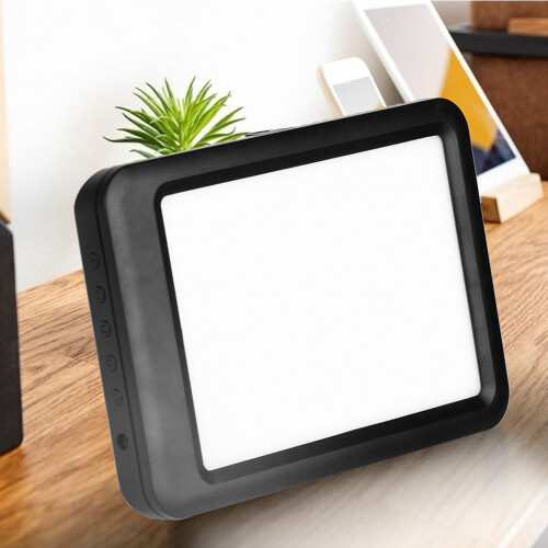 Dimmable SAD light therapy lamp simulating natural daylight 1