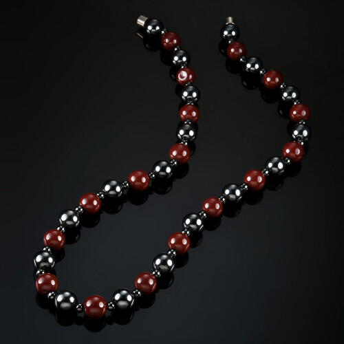 Two-Piece Suit Black Gallstone Necklace 1