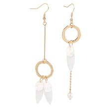 Antiallergic Resin Alloy Leaves Tassel Earrings Golden Ear Hook