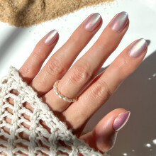 Glamnetic Press On Nails - Magnetic Moscow | Krtk ovln falen nehty s magnetickm sametovm zakoncenm Cat-Eye Salon Quality na halloweensk neh