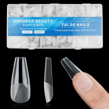 Half matte lange doodskist nep-nageltips Zachte gel voorgevormde nageltips Volledige dekking kunstnagels met doorzichtige doos voor nagelsalons en do