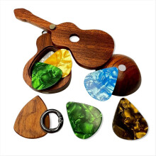 Gitarrenplektrumhalter mit Schlüsselanhänger aus Holz, Deko-Elemente für Zuhause