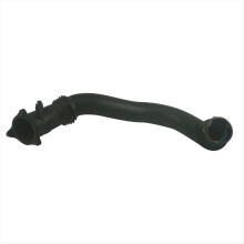 13718601683 Waterleiding bovenste intercooler turboslang voor F20N F21N F22 F2