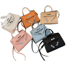 Neue Handtasche für Frauen Licht Luxus Nische Weiche Leder Umhängetasche Modische Handtasche Unterarm Tasche Blind Box