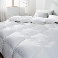 (Double) Luxury Duck Feather & Down 13.5 Tog Duvet – Hotel Quality Bedding All Sizes Available