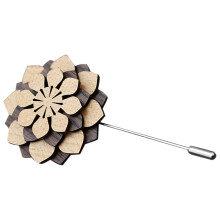 Pin En Bois Broche Costume