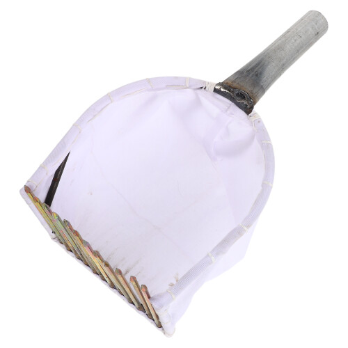 5Pcs Berry Rake Picker Metal Tool With Ergonomic Handle And Basket 1