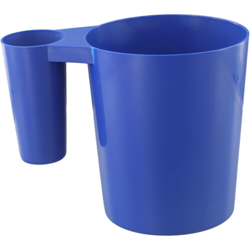 Efficient Debris Removal Scoop for Swimming Pools Large Capacity With Handle Polypropylene Material Compact Storage 2