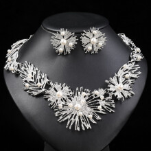 (Style 4) Wedding bride necklace, earrings, jewelry set, diamond-encrusted alloy accessories