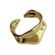 Bague à motif ondulé minimaliste, finitions lisses,-Couleur or