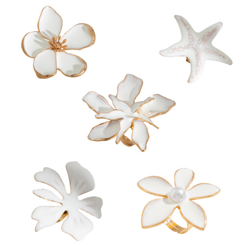 Eye Catching White Flower Ring with Big-03 white ring 0781k2 1