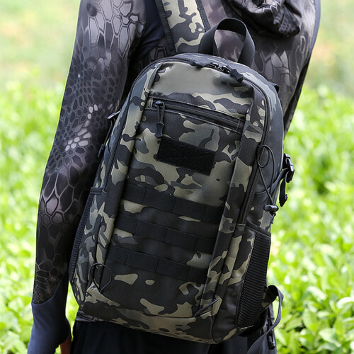 High Capacity Waterproof Polyester Cycling Pack for-dark night 1