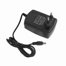 AC-zu-DC 12V 3A Netzadapter für LED-Streifen, Schwarz, 7,9x5cm