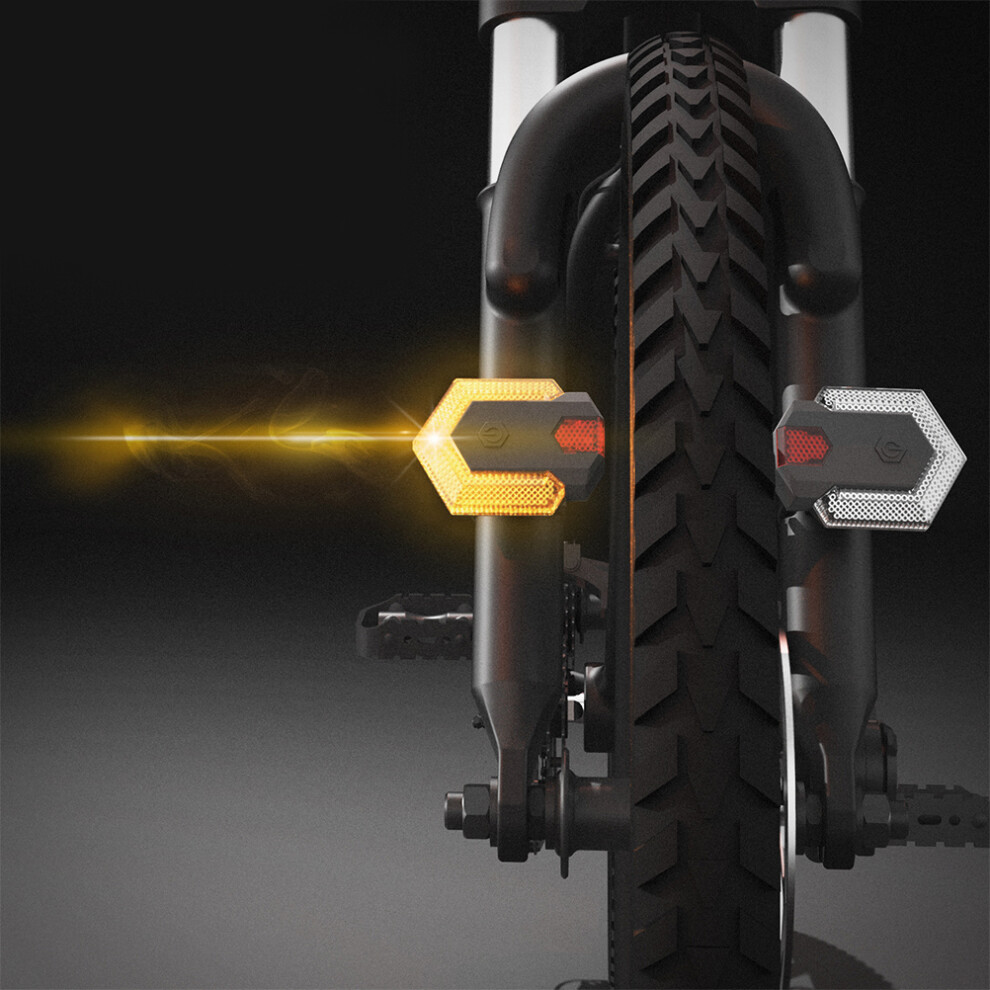 Smart Remote Control Bike Tail Light 230mAh Battery Three Mode Signals-image-OPC-PMSJ6MG-NEW