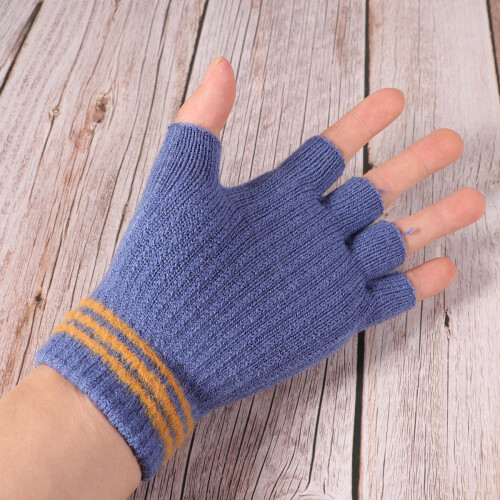 One Pair Winter Gloves For 2-8 Years 2