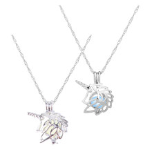 2St I Mörkret Enkelhorns Halsband Charms