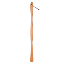 Pitkä kenkälusikka, joka ei taivuta vyötäröä, puinen Bella 75 cm, muodikas puunsyykuvio