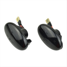 Black Turn Signal Light Dynamic Side Flashing Indicator 688200121 for Smart W450 A-Class