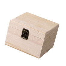 Pine Wooden Candy Container With Hinged Cover For-S Wood Color