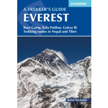Everest A Trekker and 039s Guide by Radek Kucharski Paperback Book