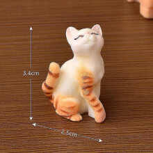 (Yellow Head Up) Cute Resin Cats Ornament Kitten Figurine Animal Model Micro Landscape Home Decor Miniature Fairy Garden Decoration Gift