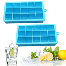 Silikon-Eiswürfelformen, stapelbare, flexible Eiswürfelformen aus BPA-freiem Material zum Kühlen verschiedener Getränke, darunter Whisky,